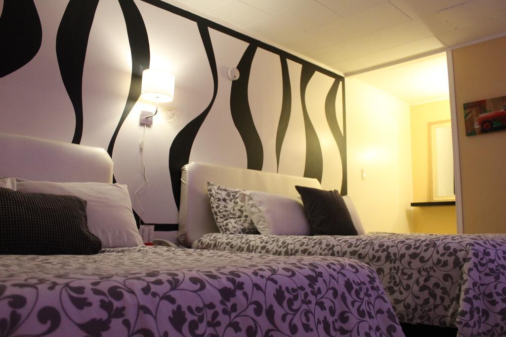 Sage Hills Motel Кэш-Крик Экстерьер фото