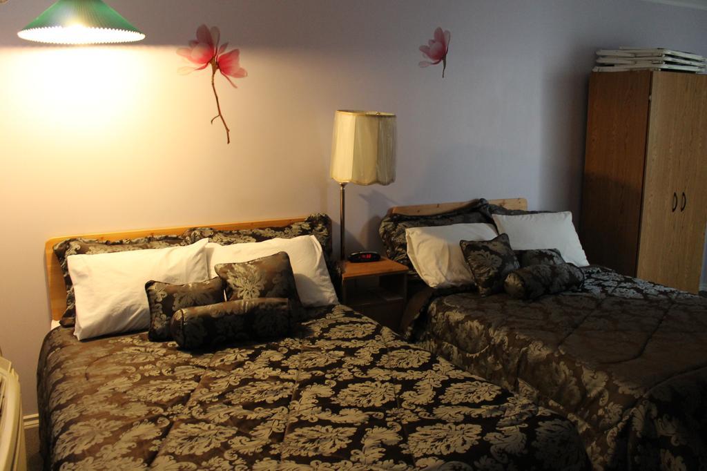 Sage Hills Motel Кэш-Крик Номер фото
