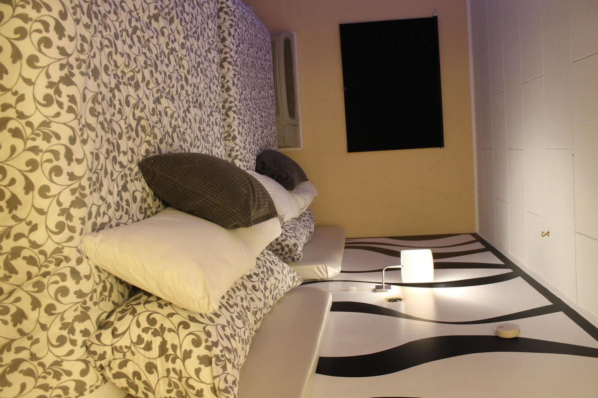Sage Hills Motel Кэш-Крик Экстерьер фото