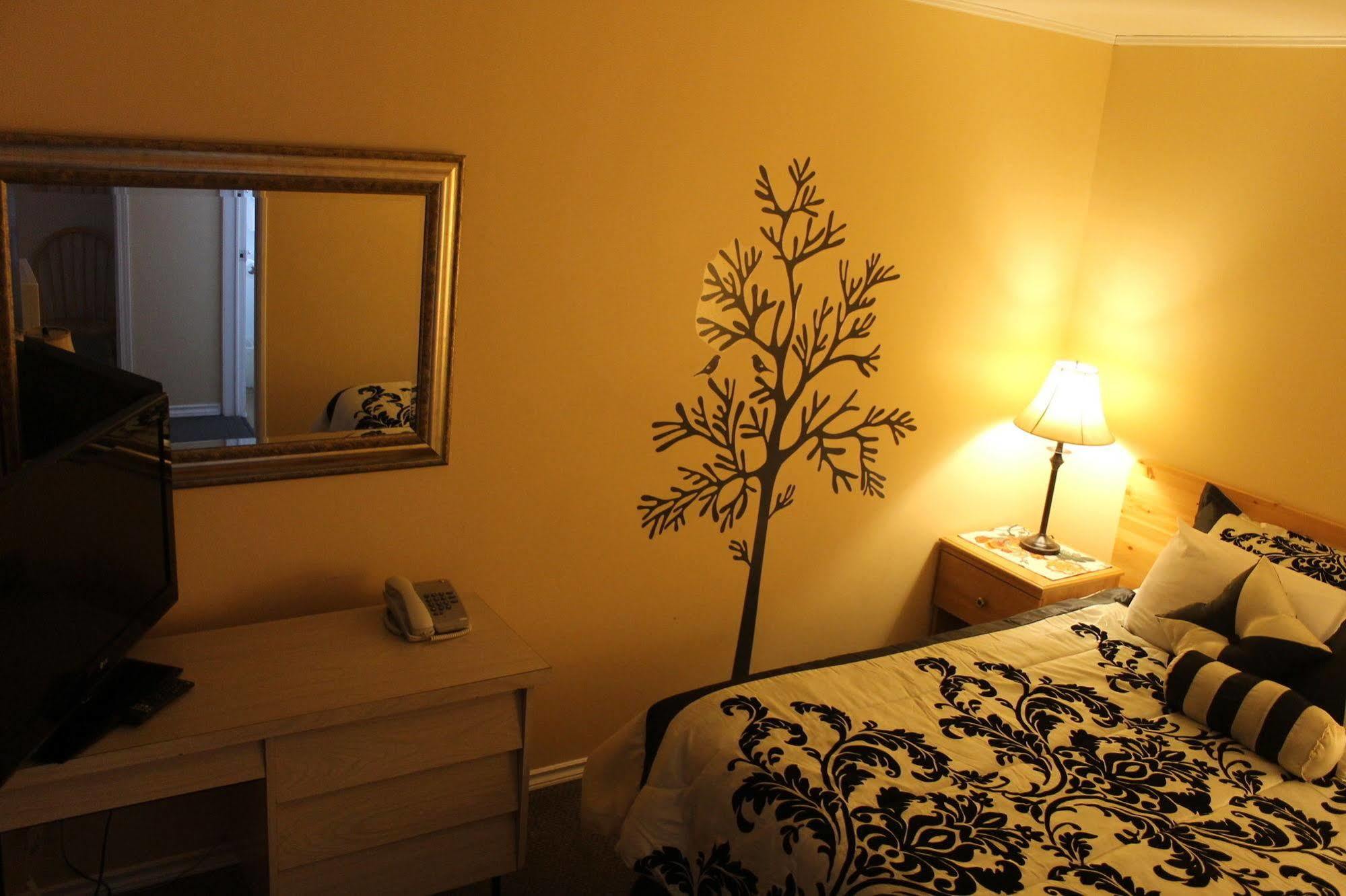 Sage Hills Motel Кэш-Крик Экстерьер фото