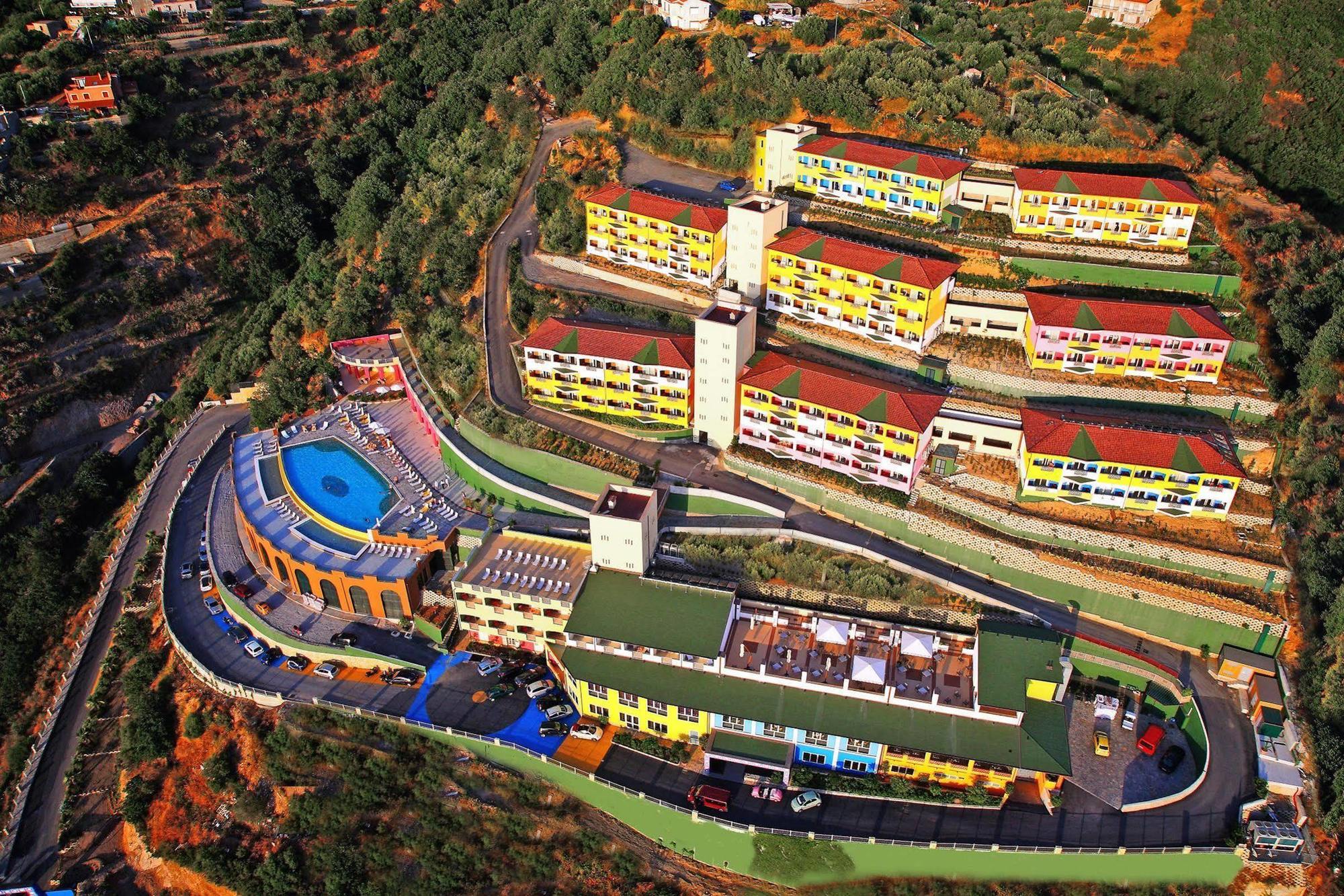 Sage Hills Motel Кэш-Крик Экстерьер фото